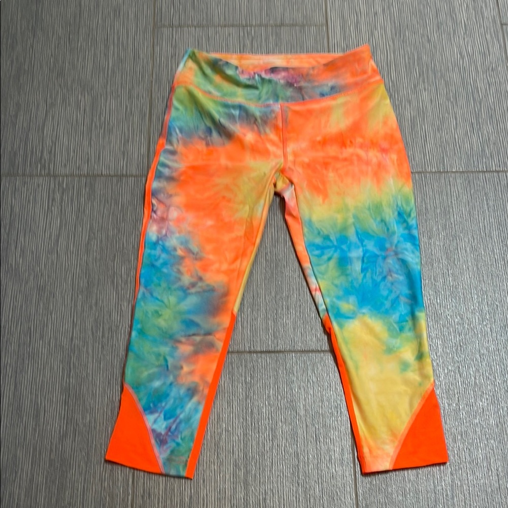 New never worn Athletica S yoga pants